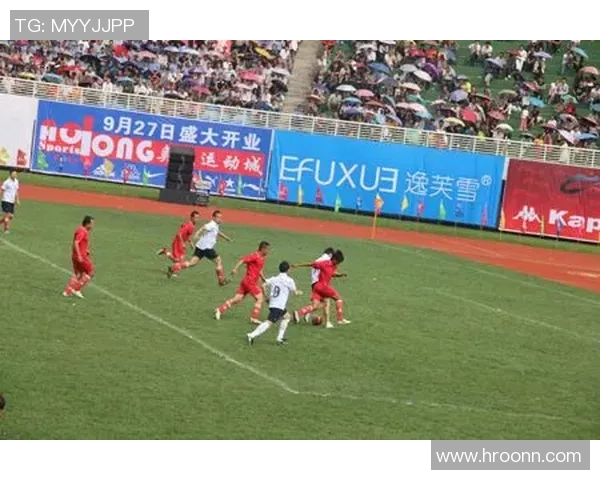 足球明星的脚型如何影响比赛表现与技术动作解析