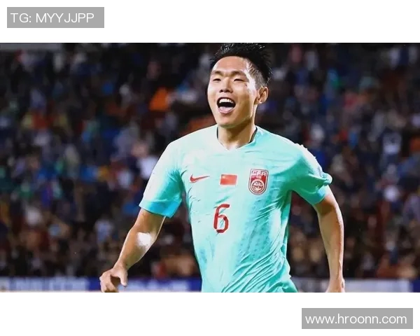 足球球星逆袭之路：从默默无闻到创造奇迹的传奇故事